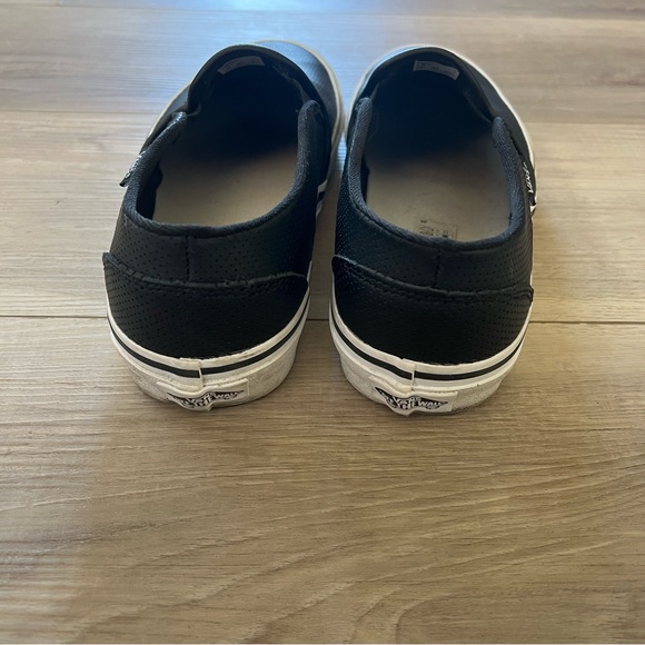 Vans - Black Perf Leather Slip On Sneakers - Size 8 Women’s - Picture 8 of 11